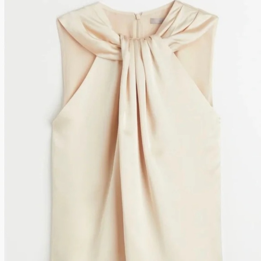 H&M Cream Sleeveless Blouse